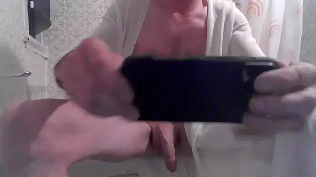 Snapshot of nickybaby chatting on 11/08/25, 05:40 nickybaby online show from 11/08/25, 05:40