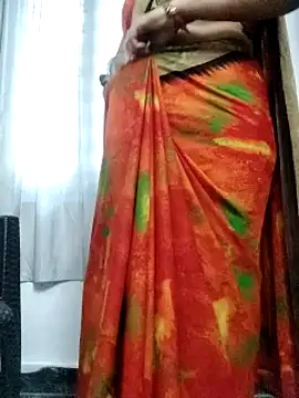 Januhot18 online show from 12/21/24, 04:14