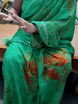 Januhot18 online show from 01/06/25, 01:30