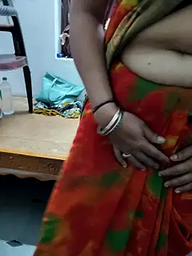 Januhot18 online show from 01/07/25, 11:58