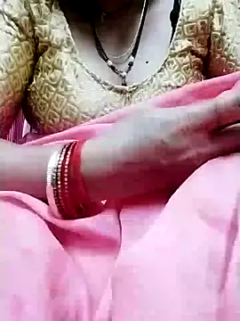 Snapshot of Januhot18 chatting on 01/24/25, 09:05 Januhot18 online show from 01/24/25, 09:05