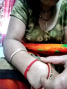 Januhot18 online show from 02/24/25, 07:44