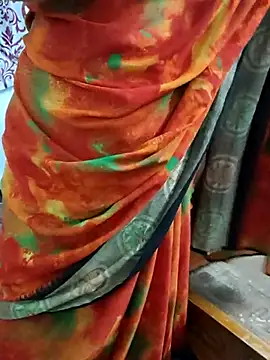 Januhot18 online show from 02/28/25, 01:03