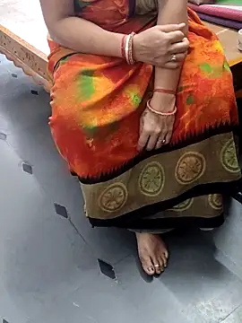 Januhot18 online show from 03/01/25, 03:32