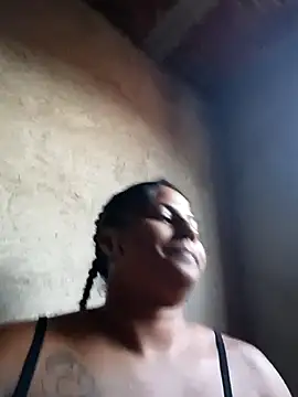 Snapshot of Giselabrunette25 chatting on 11/05/25, 09:48 Giselabrunette25 online show from 11/05/25, 09:48