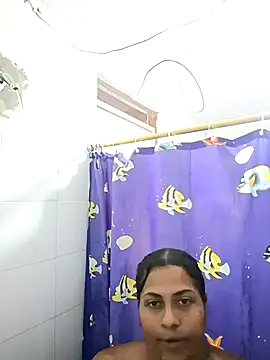 Snapshot of Giselabrunette25 chatting on 11/06/25, 03:35 Giselabrunette25 online show from 11/06/25, 03:35