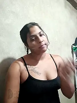 Snapshot of Giselabrunette25 chatting on 11/26/25, 10:00 Giselabrunette25 online show from 11/26/25, 10:00