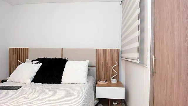 MalejaDiaz  online show from 03/27/26, 04:18