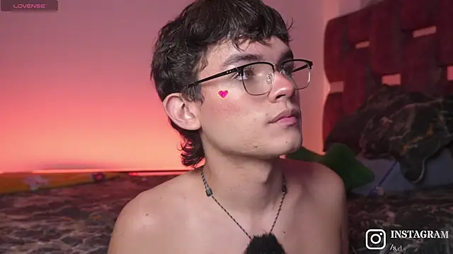 Angelo 018 online show from 11/20/25, 05:40