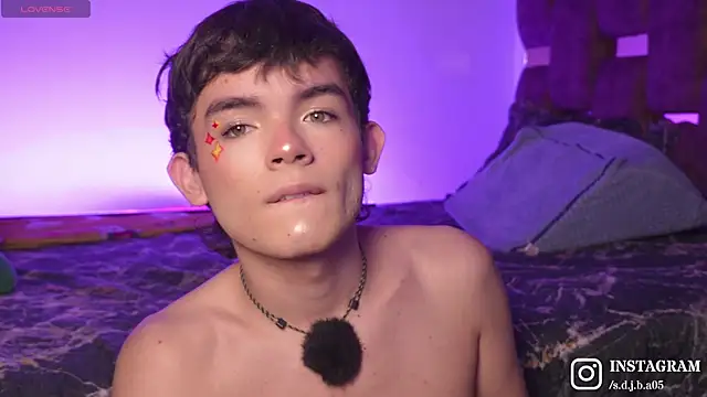 Angelo 018 online show from 11/23/25, 04:45