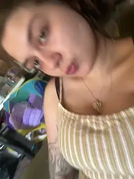 itzcheyduh online show from 04/20/26, 04:54