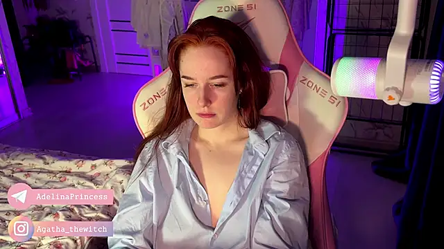 Snapshot of pearl_princess_ chatting on 12/14/24, 08:18 pearl princess online show from 12/14/24, 08:18