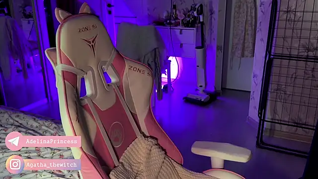 Snapshot of pearl_princess_ chatting on 02/07/25, 03:23 pearl princess online show from 02/07/25, 03:23