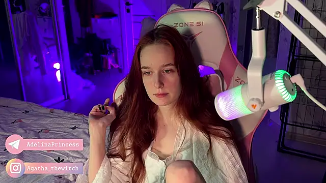 Snapshot of pearl_princess_ chatting on 02/09/25, 11:15 pearl princess online show from 02/09/25, 11:15