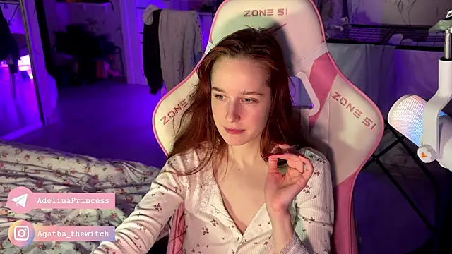 Snapshot of pearl_princess_ chatting on 02/28/25, 02:20 pearl princess online show from 02/28/25, 02:20