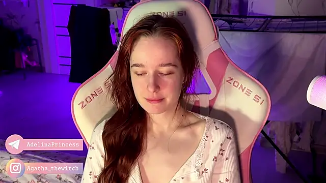 Snapshot of pearl_princess_ chatting on 03/09/25, 03:32 pearl princess online show from 03/09/25, 03:32