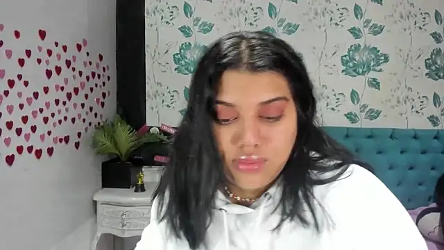 Snapshot of LindaBreeS chatting on 02/21/25, 01:55 LindaBreeS online show from 02/21/25, 01:55