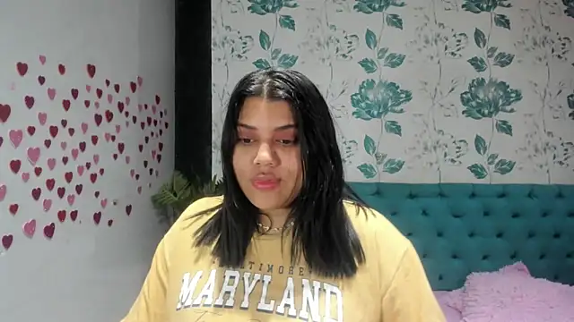 Snapshot of LindaBreeS chatting on 03/02/25, 03:02 LindaBreeS online show from 03/02/25, 03:02