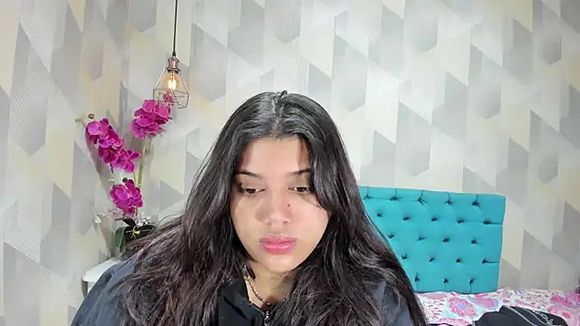 Snapshot of LindaBreeS chatting on 09/09/25, 02:22 LindaBreeS online show from 09/09/25, 02:22