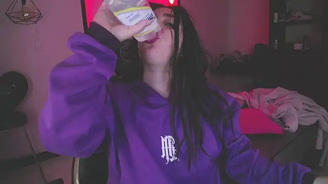 Andrea Ramos online show from 12/29/24, 09:28