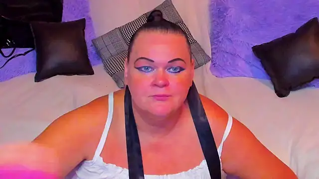 Snapshot of MilanaBiegert chatting on 09/23/25, 07:06 MilanaBiegert online show from 09/23/25, 07:06