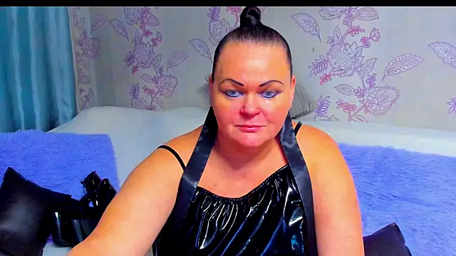 Snapshot of MilanaBiegert chatting on 11/30/25, 07:51 MilanaBiegert online show from 11/30/25, 07:51