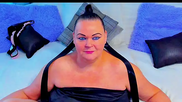 Snapshot of MilanaBiegert chatting on 12/03/25, 11:19 MilanaBiegert online show from 12/03/25, 11:19