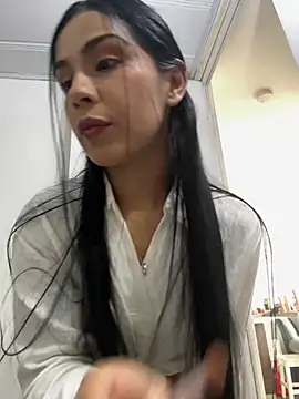 Nikothyna online show from 04/05/26, 07:44