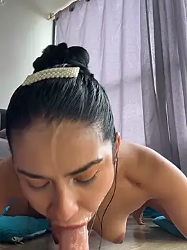 Nikothyna online show from 04/15/26, 07:58