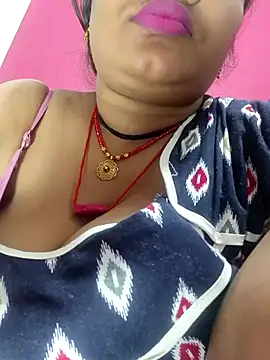 sexychutxxx7 online show from 02/12/26, 03:18