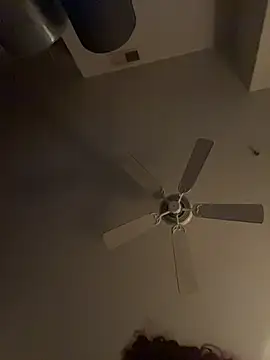 lolabun247 online show from 11/10/25, 12:15