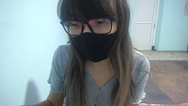 elllaaxx online show from 12/05/25, 04:10