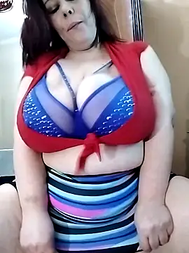 Snapshot of Lucia8600 chatting on 02/05/26, 09:08 Lucia8600 online show from 02/05/26, 09:08