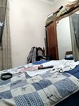 Snapshot of Lucia8600 chatting on 02/07/26, 09:40 Lucia8600 online show from 02/07/26, 09:40