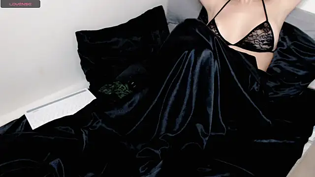 hotmask online show from 02/01/26, 07:56