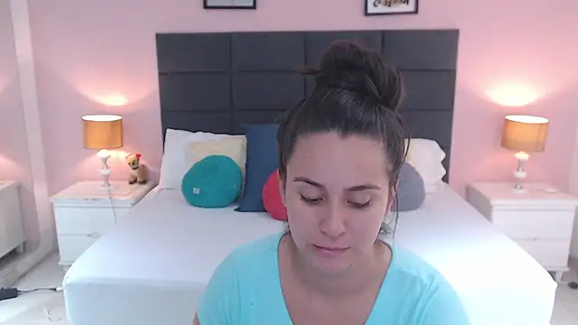 Snapshot of MadisonJenner chatting on 01/22/25, 02:46 MadisonJenner online show from 01/22/25, 02:46