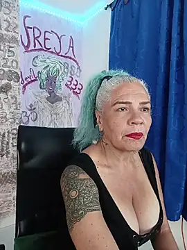 freyadevil333 online show from 04/18/26, 03:10