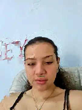 Snapshot of Angela_hank2 chatting on 11/11/25, 12:49 Angela hank2 online show from 11/11/25, 12:49