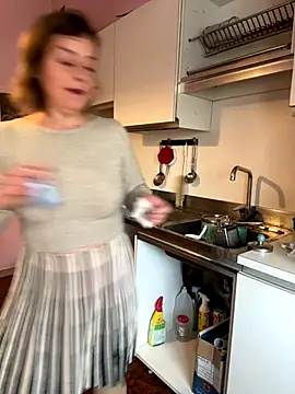 Sunbelxx online show from 11/19/25, 08:47