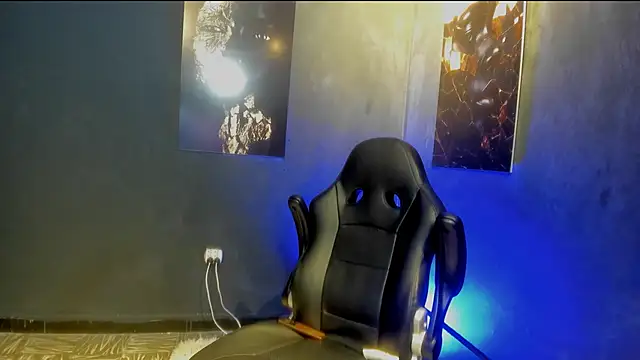 Snapshot of Big_furry_bear13 chatting on 10/01/25, 05:57 Big furry bear13 online show from 10/01/25, 05:57