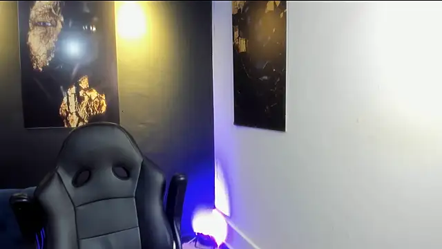 Snapshot of Big_furry_bear13 chatting on 12/02/25, 06:41 Big furry bear13 online show from 12/02/25, 06:41