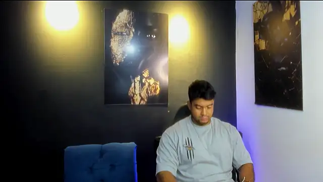 Snapshot of Big_furry_bear13 chatting on 12/03/25, 06:43 Big furry bear13 online show from 12/03/25, 06:43