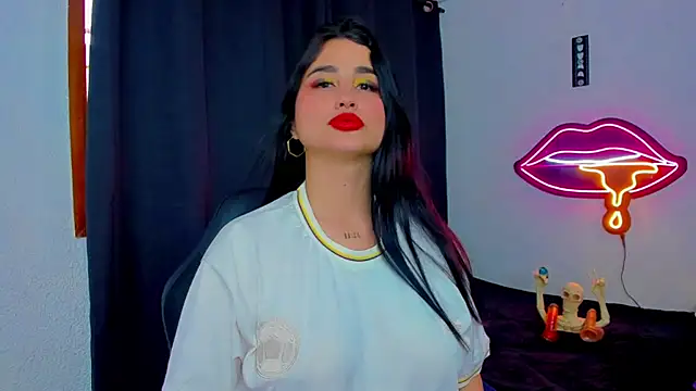 sunshine uwu22 online show from 06/23/26, 07:01