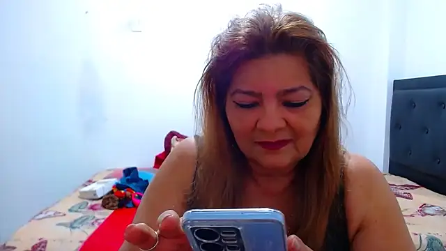 maturehot649 online show from 10/21/25, 10:54