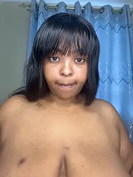 Linahlove online show from 11/09/25, 01:20