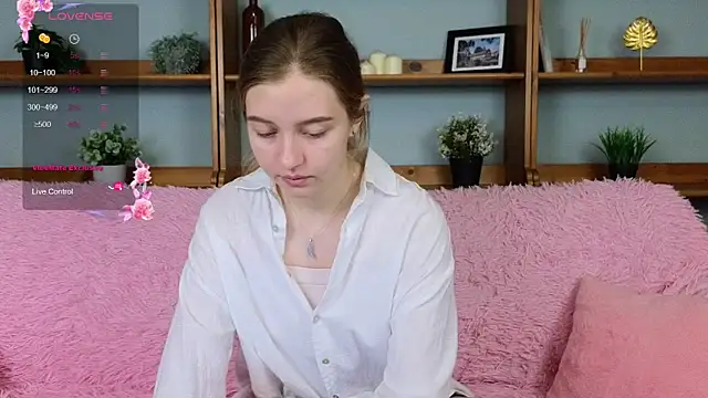 Ksuhesa online show from 11/03/25, 02:02