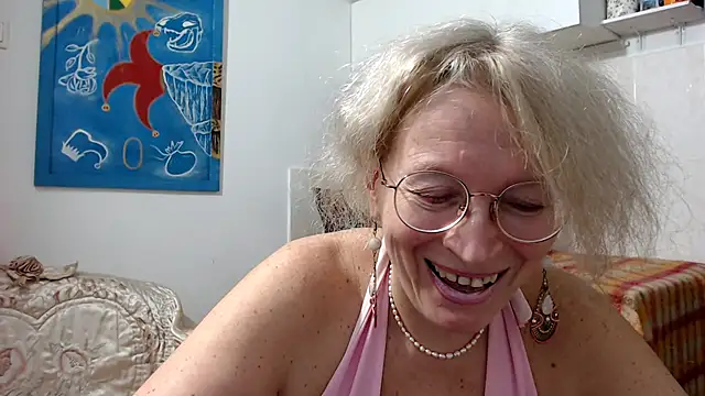 Snapshot of Zosya1111 chatting on 11/10/25, 09:30 Zosya1111 online show from 11/10/25, 09:30