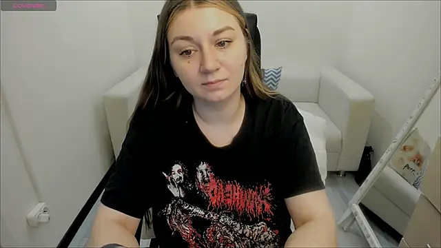 Snapshot of AlisaBacker chatting on 01/28/25, 08:04 AlisaBacker online show from 01/28/25, 08:04