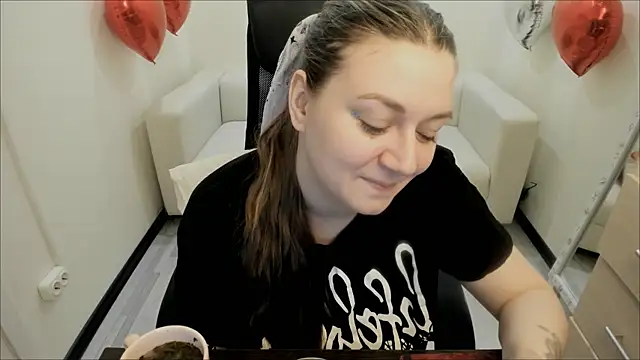 Snapshot of AlisaBacker chatting on 02/12/25, 07:45 AlisaBacker online show from 02/12/25, 07:45