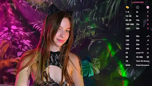 soffy  kisss online show from 03/17/25, 04:33